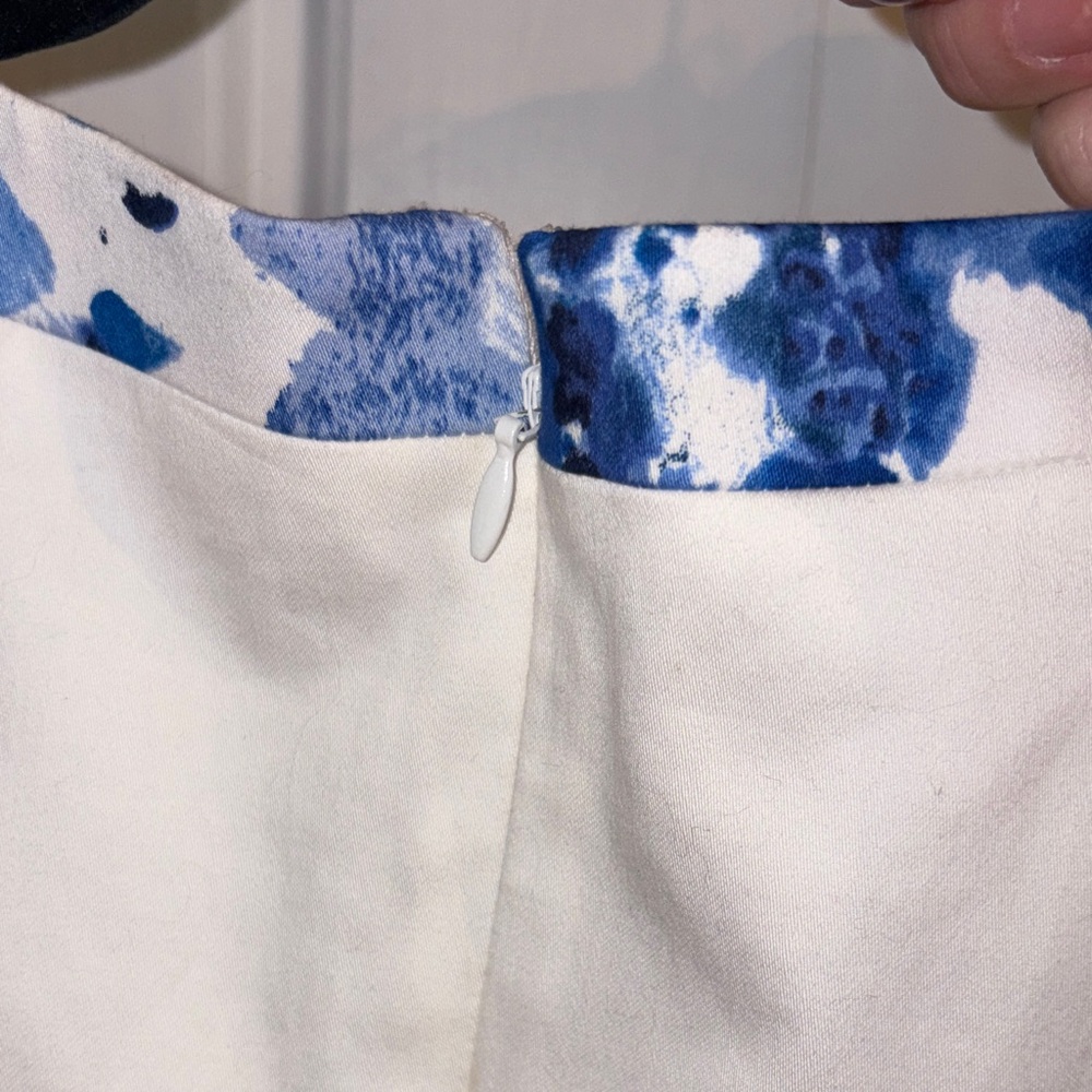 Lauren Ralph Lauren White Dress with Blue Floral Accents - Picture 7 of 9
